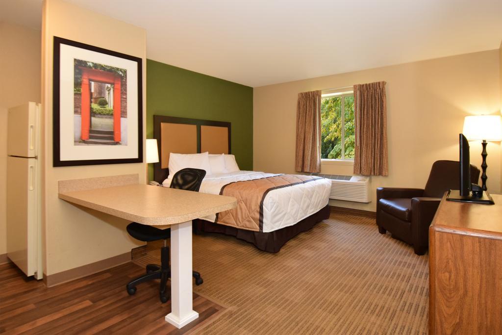Suburban Studios Houston North I-45 Ngoại thất bức ảnh