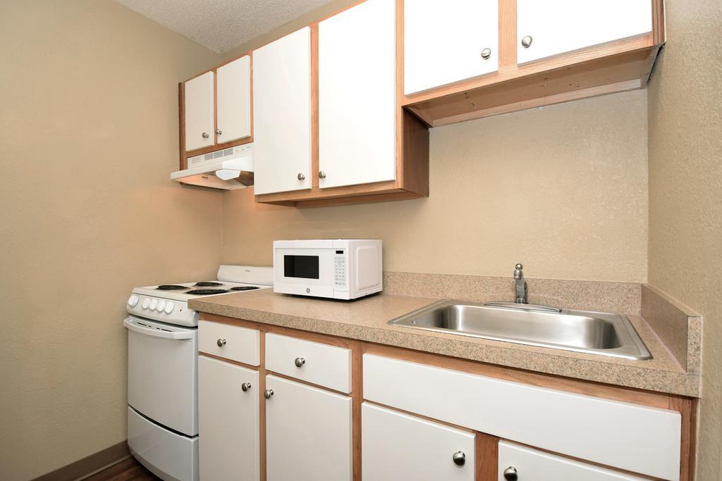 Suburban Studios Houston North I-45 Ngoại thất bức ảnh